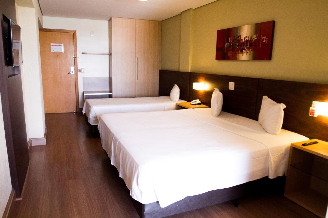 Ramada Hotel & Suites Lagoa Santa By Wyndham Extérieur photo